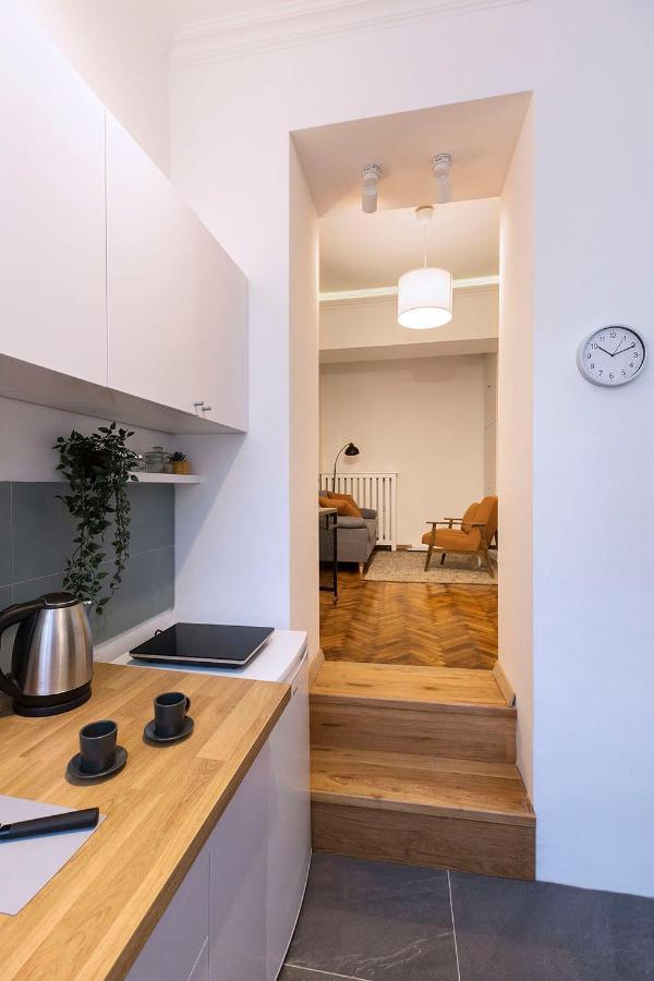 High Note Apartment Belgrado Buitenkant foto